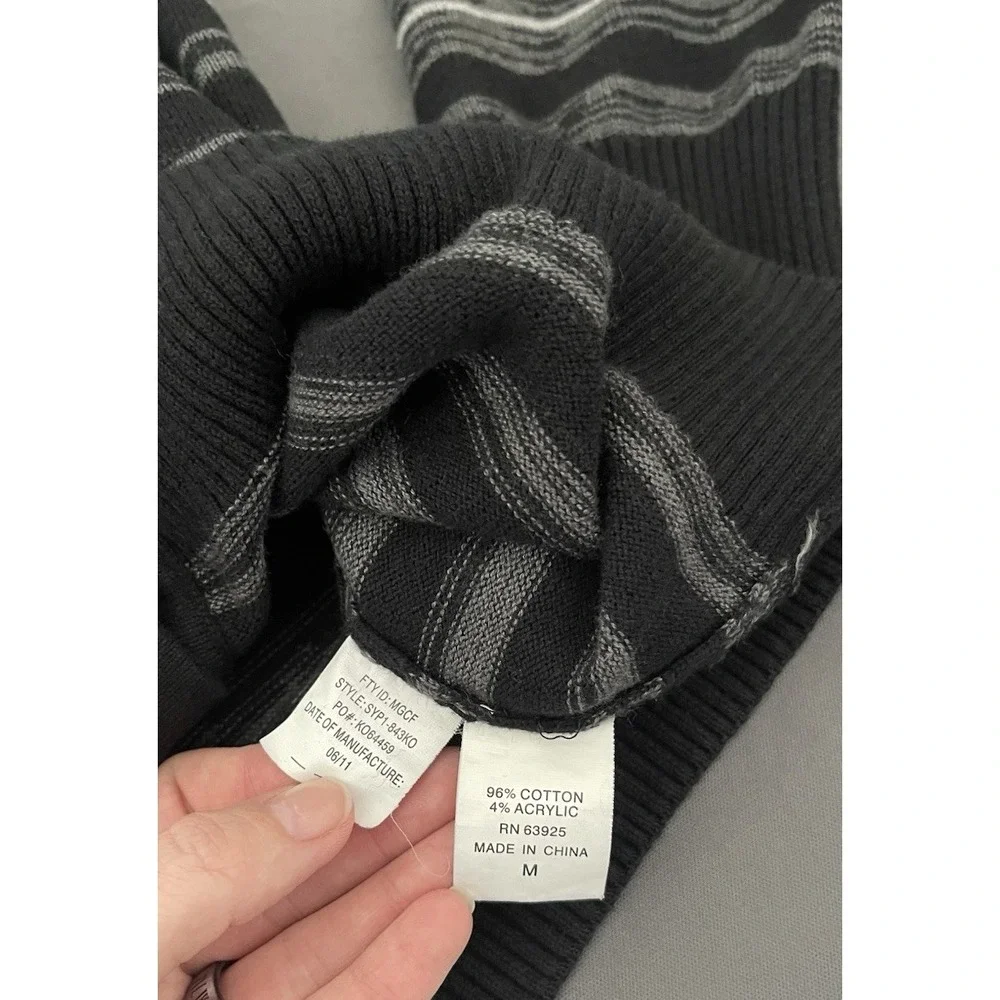 XG‎ Premium Quality V-Neck Button Up Hooded Black Mens Sweater Size Medium